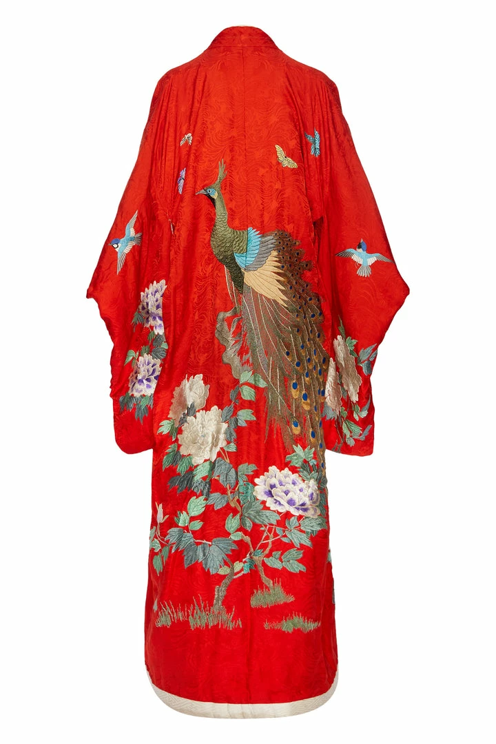 Annie's Archive 1930s Japanese Red Silk Kimono With Sash 3 Annie's Archive 1930s Japanese Red Silk Kimono With Sash