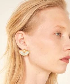 Liase Moonshell Earrings